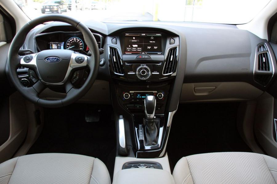  Ford Focus Electric 2011 года  (фото 109 из 131)
